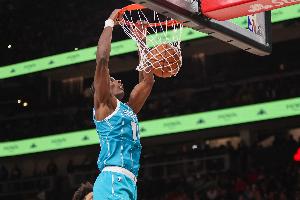 大胜绿军！迪亚巴特：强硬的身体对抗&冲击篮下让我们占据上风 配图