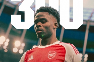 前299场78球78助！24岁萨卡迎阿森纳生涯300场里程碑之战 配图