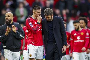 卡里克：舍什科一直在稳步提升，他目前的表现和进步是我们期待的 配图