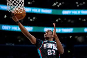 灰熊因伤再缺战四人:科沃德小皮蓬在列 对阵开拓者仅剩8人应战 配图