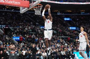 相爱相杀！马瑟林：内史密斯根本防不住我 扣篮后我得让他知道 配图