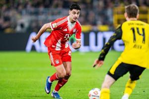 帕夫洛维奇:很高兴被比作克罗斯 我这个位置一直仰慕布斯克茨 配图