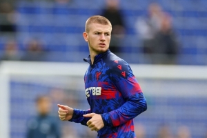 布朗:曼联应该买亚当·沃顿,他与梅努能组成顶级中场组合 配图