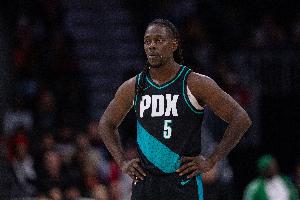 35岁266天!霍勒迪刷新单场35分10助&真实命中率90%+最老纪录 配图