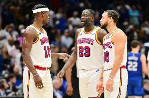 勇士王朝已死?邓利维：近6年两进西半决+一冠 何时终结我们说了算 配图