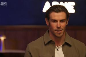 33岁早早退役!贝尔:我18岁就椎间盘撕裂,医生说刷牙都可能受伤 配图