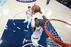 马瑟林：新队友们都非常接纳我 我很高兴来到洛杉矶展现自己 配图