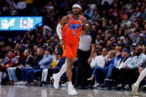 SGA谈关键三分:他们频繁包夹我!面对阿努诺比只能后撤步三分 配图