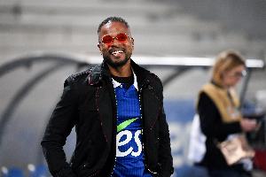 埃弗拉:今年就放过阿森纳吧,希望他们夺冠,但若掉链子我不惊讶 配图