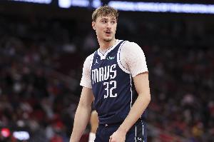 莫斯利：弗拉格对成功所需的东西非常有求知欲 这是伟大球员标志 配图