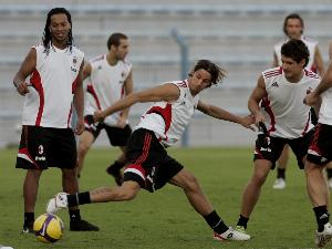 安东尼尼:预测德比米兰1-0魔笛进球,米兰缺顶级前锋建议签莱万 配图