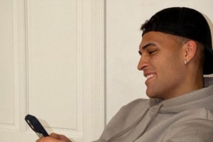 劳塔罗参与问答：梅西是绝对的史上最佳，是合作过最优秀的球员 配图