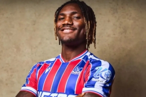 马卡：英超首发次数为零，水晶宫对乌切的强制买断条款已失效 配图