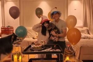 甜蜜！李昊迎22岁生日，女友凌晨晒照发文庆生：生日快乐爱夫 配图