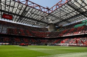 意媒：米兰德比门票售罄，有望创下米兰主场意甲门票收入纪录 配图