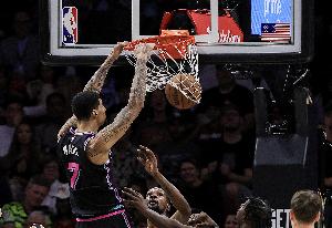 7次盖帽!韦尔:我认为主动出击封盖比只是退守能学到更多 配图