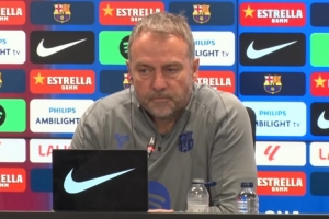 弗里克:佩德里能上场但需控制时间 对伤病情况不满我们必须改进 配图