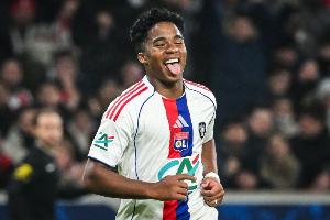 里昂名宿安德森建言恩德里克：必须时刻想着进球 配图