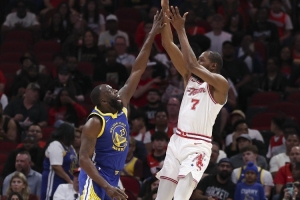 科尔：追梦仍然是世界级防守者 他珍惜对位世界最佳球员的机会 配图