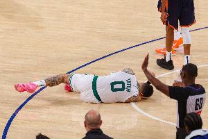 医学奇迹？塔图姆跟腱修复手术至今还不超过10个月！ 配图