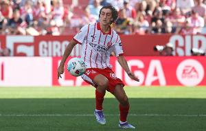 阿斯：赫罗纳前锋希尔右膝内侧副韧带部分撕裂，将伤缺4-6周 配图