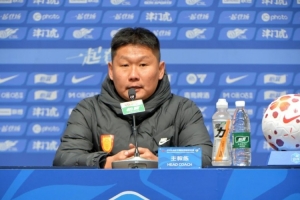 刘建业：希望球员更自信一点，姚浩洋拥有成为高水平门将的潜质 配图