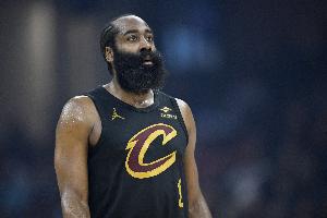 帕森斯:相比尼克斯骑士是更好的球队 引进哈登后他们目标是争冠 配图