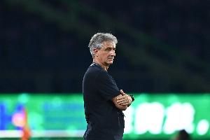 记者：乔迪和安德森体系基本是433，所以玉昆和去年比变动不大 配图