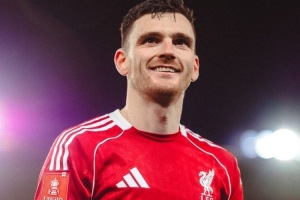 希勒:罗伯逊在利物浦一直非常出色,凯尔凯兹并不足以压制他 配图