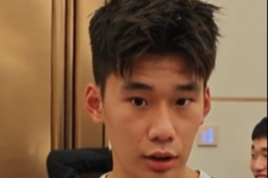 杨曦皓：偶像是胡金秋 他是内线的代表性人物 就是防不住他 配图