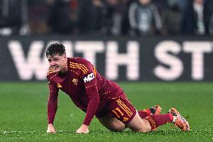 罗体:埃文·弗格森将接受手术赛季报销,罗马只剩3名前锋可用 配图