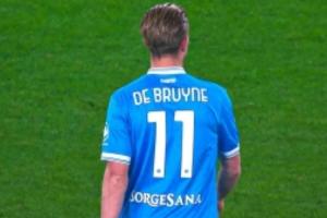 4个多月的等待！德布劳内替补登场伤愈复出，时隔四个月重返球场 配图