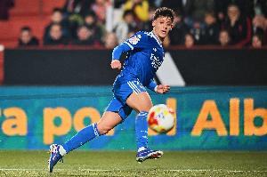 居莱尔本赛季各项赛事已经出15次助攻,五大联赛球员仅次于奥利塞 配图