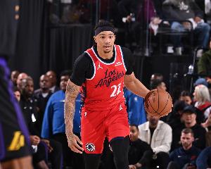 可圈可点！乔丹·米勒替补25分钟 6中4贡献11分6助 配图