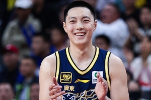 不打球会做什么？胡明轩：当电竞选手 廖三宁：跟我爸做生意 配图