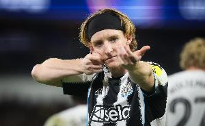 每体：巴萨本赛季欧冠面对快速攻防转换球队受挫，需特别警惕戈登 配图