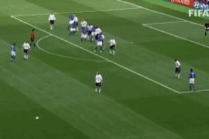 名场面！希曼谈遭小罗吊射：进球后我在想，会不会像小贝那样被骂 配图