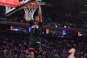 阿门：我对自己的抛投和中投更有信心了 我不会强行硬冲篮下 配图