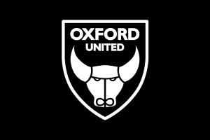 R.I.P.!牛津联女足官方:青训球员赛中突发昏厥不幸离世年仅15岁 配图