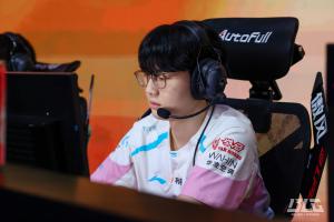 Viper大战Diable！BLG成LPL一号种子 将会对阵LCK二号种子BFX 配图