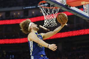 合理但不准！波杰姆斯基17中6得到17分6板6助2断 三分10中3 配图