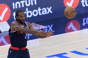 快船背靠背客战灰熊 伦纳德&加兰不在伤病名单 预计可以出战 配图