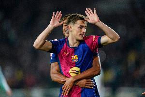 每体：加维随队出征欧冠是弗里克的承诺，希望让他融入球队 配图