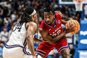 状元热门替补27分!可能不参加今年选秀?彼得森:也许会再来一年 配图