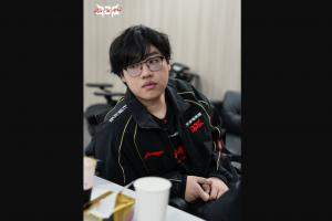 小徐？小虚！Xiaoxu对线再次被Bin教育，全场仅拿6次击杀狂死15次 配图