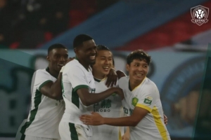 战报 | 法比奥、张玉宁破门 北京国安2-0武汉三镇 配图