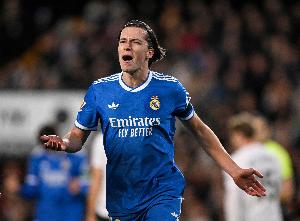 记者：卡雷拉斯小腿肌肉受伤缺席约一周，无缘对阵曼城首回合 配图