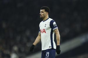 英媒：纽卡有意热刺前锋索兰克，准备出售沃尔特马德 配图