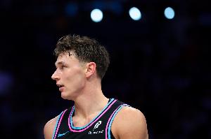 薪资专家：若热火不执行拉松下季球队选项 其资质报价将增至590万 配图