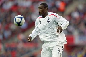 邮报:赫斯基卷入一笔涉嫌欺诈的投资纠纷,为一名疑似假富豪站台 配图